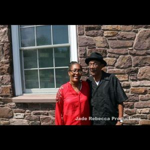 Meet your Posher, Sitter